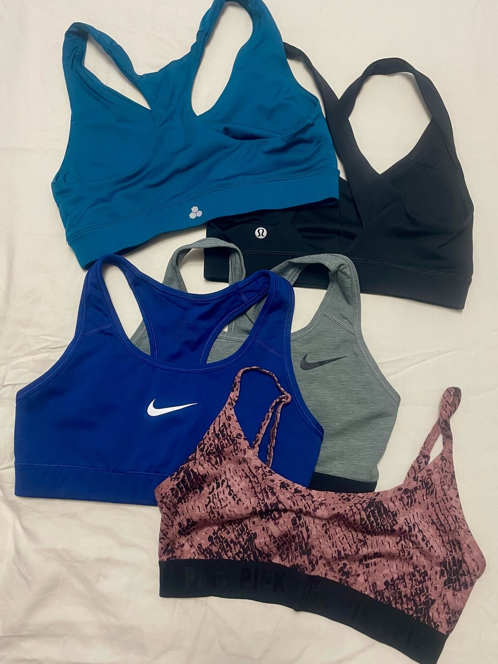 Bundle of 5 Sports Bras Nike Lululemon Victoria Secret Pink Tek Gear S/M